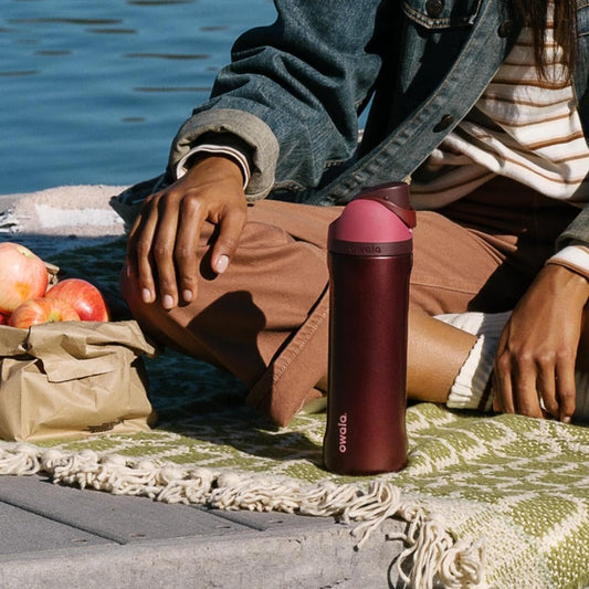 Owala Freesip Insulated Stainless Steel Water Bottle with Straw, BPA-Free, 24 Oz, Black Cherry - Ideal for Travel